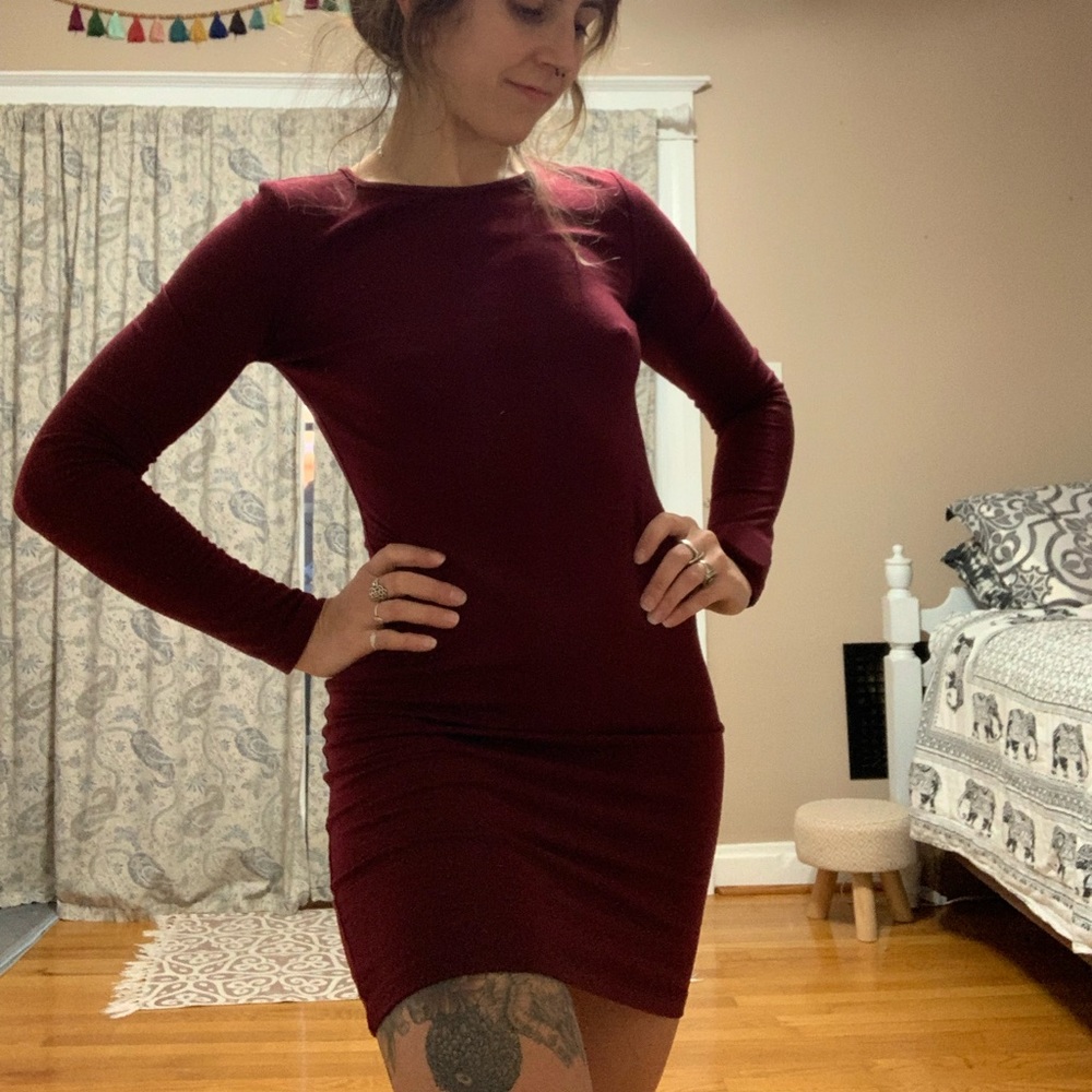 **SOLD** forever 21 maroon bodycon dress